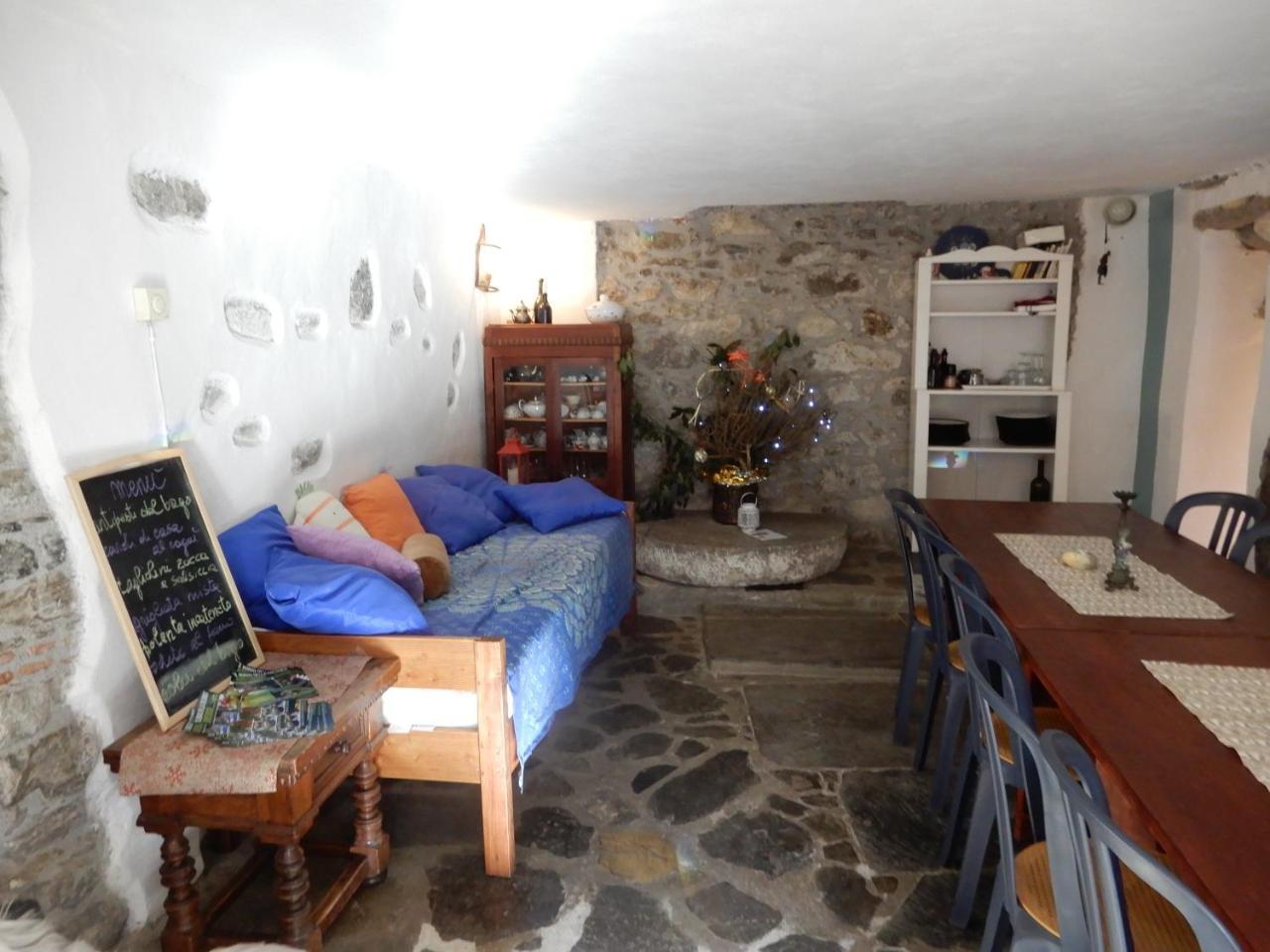Il Borgo Della Colomba Villa Fosdinovo Buitenkant foto